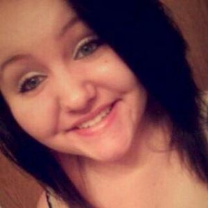 Meet your Posher, Alexia